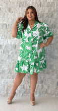 Load image into Gallery viewer, Tropical Print Button Down Dress