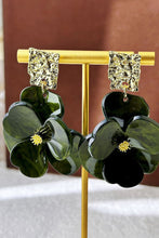 Load image into Gallery viewer, Glam Gardenia Earrings