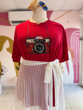 Load image into Gallery viewer, Retro Camera T-Shirt
