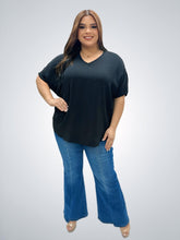 Load image into Gallery viewer, V Neck Oversized Top