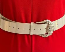 Load image into Gallery viewer, Buckle Leather Belt