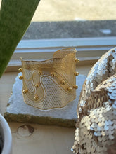 Load image into Gallery viewer, Golden Cuff and Ring Set