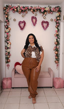 Load image into Gallery viewer, Bow Animal Print Top