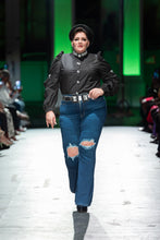 Load image into Gallery viewer, Jessica Silver Details Black Blouse