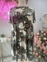 Load image into Gallery viewer, Leopard and Feather Printed Dress