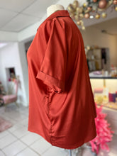 Load image into Gallery viewer, Satin Solid Top