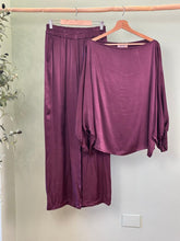 Load image into Gallery viewer, Italian Satin Luxe Coordinates