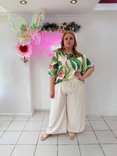 Load image into Gallery viewer, Selva Chic Print V Neck Tunic Top

