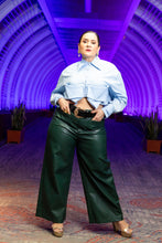 Load image into Gallery viewer, Pearls Glam Cropped Top
