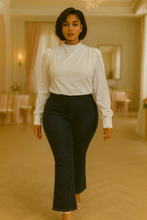 Load image into Gallery viewer, Detailed White Blouse
