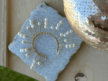 Load image into Gallery viewer, Solaris Ara Cé Ear Cuffs
