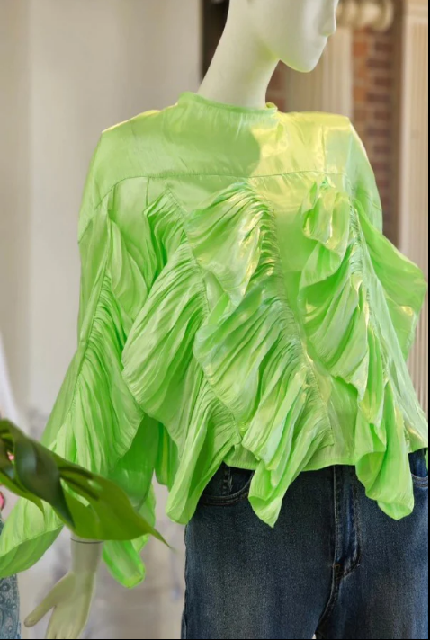 Ruffle Saten Blouse