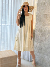 Load image into Gallery viewer, Encanto de Sol - Linen Dress
