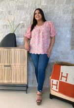Load image into Gallery viewer, Romantic Embroidery Blouse
