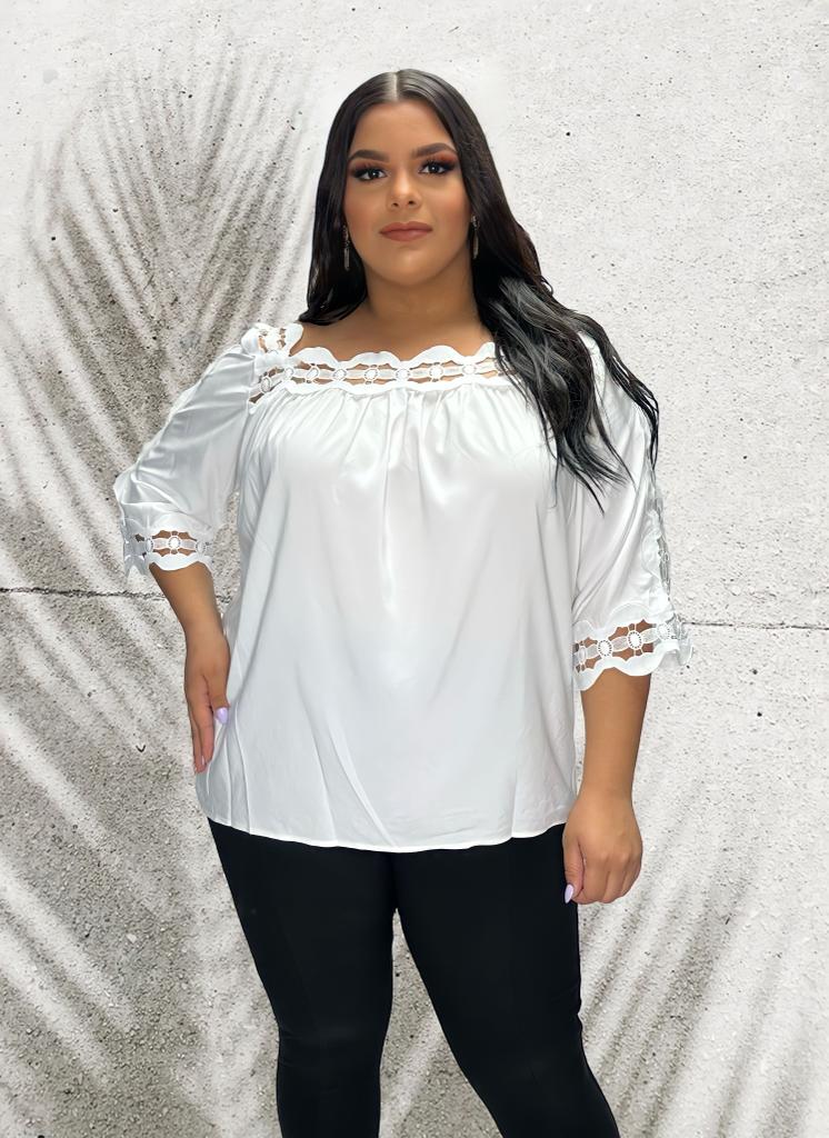 Lace Detalis Off Shoulder Blouse