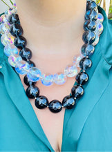 Load image into Gallery viewer, Color Bead Necklace
