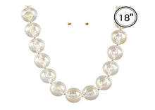 Load image into Gallery viewer, Color Bead Necklace
