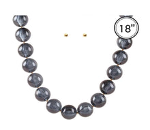 Load image into Gallery viewer, Color Bead Necklace
